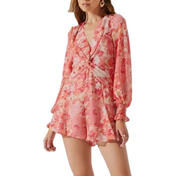 Astr Women's Floral Open Back Long Sleeve Chiffon Romper in Coral Floral. Size S - Picture 1 of 6